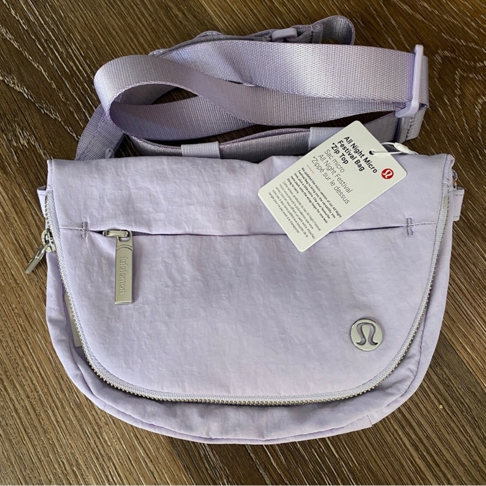 All Night Lululemon Festival Bag NWT Micro 2.5L in
Lavender Fog Rare***